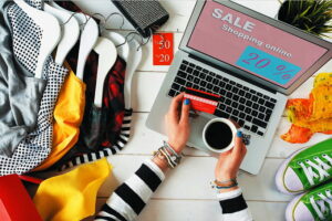 S-commerce or how to sell on messengers and social networks