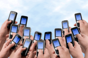 Кнопочные телефоны и реклама по sms — снова на пике популярности?